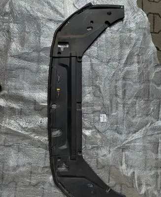 Radiator trim