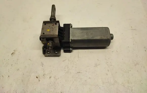 Jeep Cherokee Seat adjustment motor 986299106