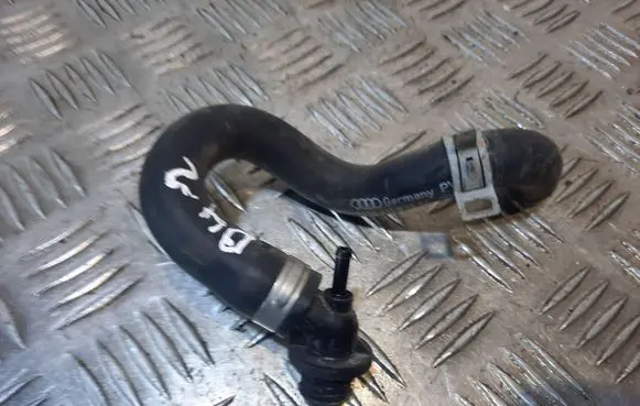 Audi A8 S8 D4 4H Vacuum line/pipe/hose 4H0611931