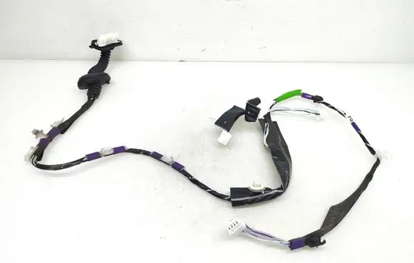 Toyota Prius (XW50) Rear door wiring loom 82153 0055 JR0322