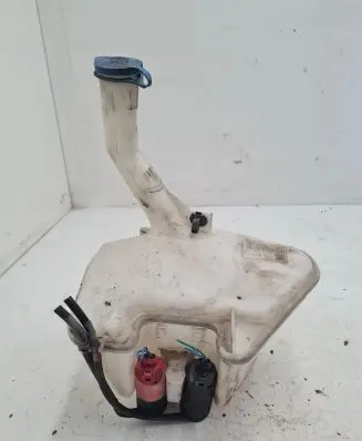Toyota Yaris Windshield washer fluid reservoir/tank 853100D060