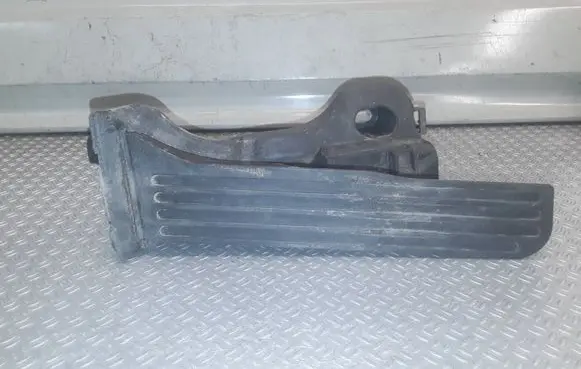 Volkswagen PASSAT B6 Accelerator throttle pedal 1K1723503L