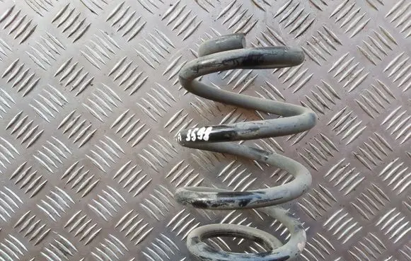 Mercedes-Benz CLA C117 X117 W117 Rear coil spring
