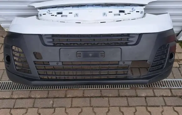 Opel Vivaro Front bumper 23240385