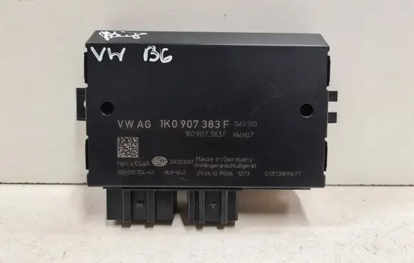 Volkswagen PASSAT B6 Tow bar trailer control unit/module 1K0907383F 5DS01015441