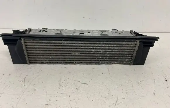 BMW 3 F30 F35 F31 Intercooler radiator 7600532 15272311 M151646D