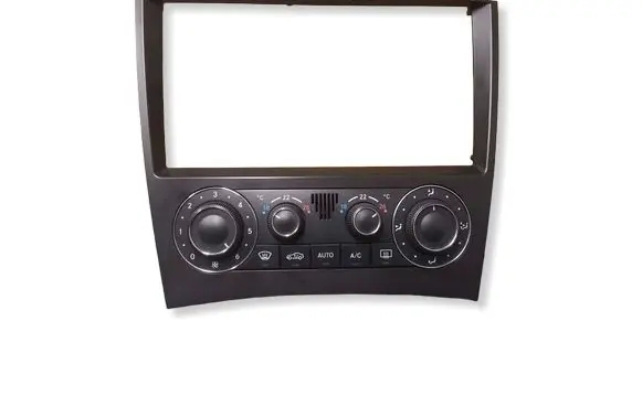 Mercedes-Benz C W203 Climate control unit A2038304085 0740629 F011500039