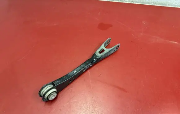 BMW X3 G01 Rear control arm 6871023