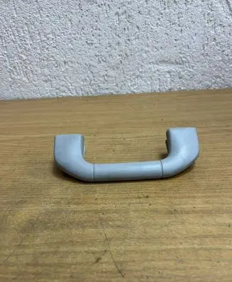 Mercedes-Benz C W204 Rear interior roof grab handle A204100051 F2980