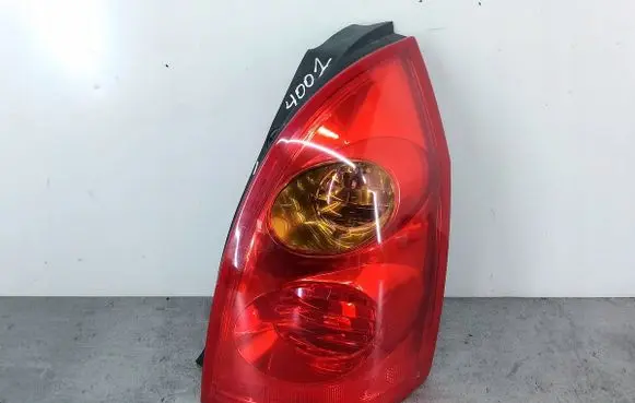 Nissan Primera Rear/tail lights 