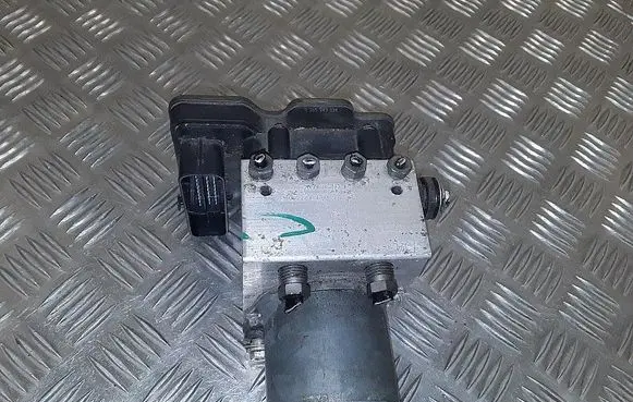Jaguar XJ X351 ABS Pump GW9314F447AC 0265243338