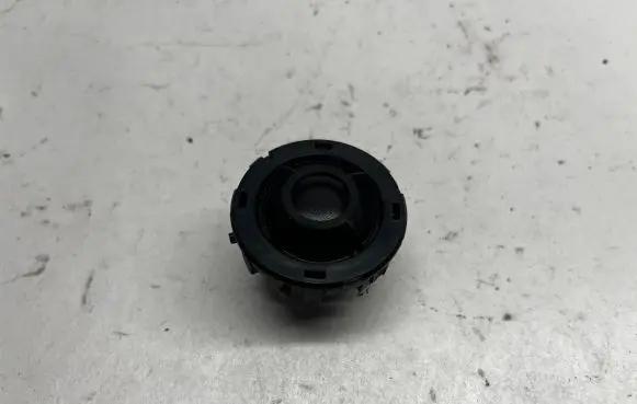 Ford Mustang VI Subwoofer speaker DS7T18808CA