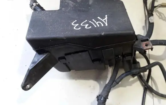 Toyota RAV 4 (XA30) Fuse box set
