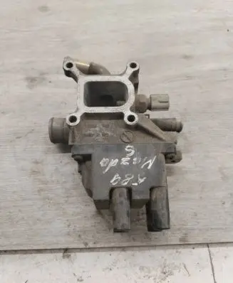 Thermostat/thermostat housing