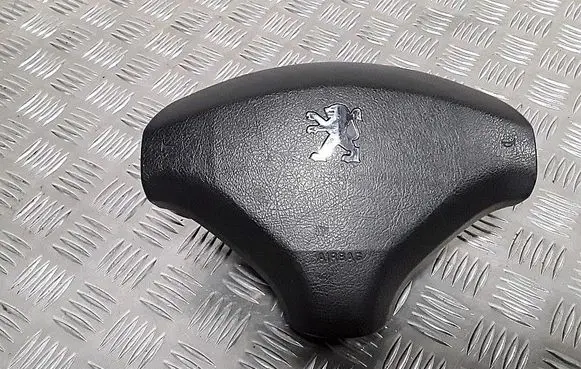 Steering wheel airbag