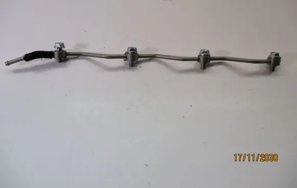 Mazda CX-3 Fuel return line/hose 