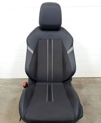 Opel Astra L Front driver seat FOTELLEWYASTRAL