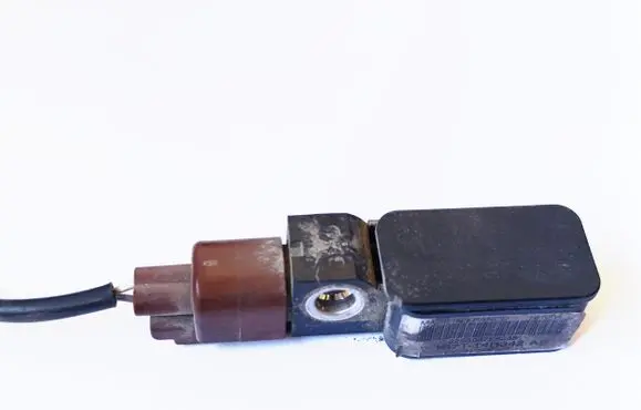 Ford Mondeo Mk III Airbag deployment crash/impact sensor 1S7T14B342AE