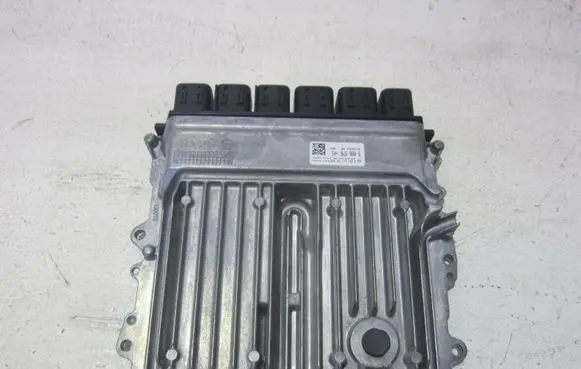 BMW X3 G01 Engine control unit/module ECU 12148744139
