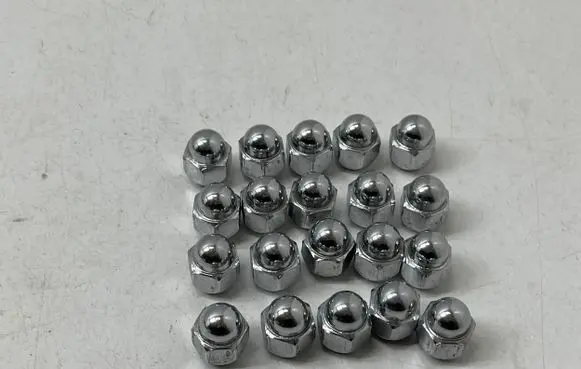Subaru Crosstrek III Nuts/bolts 