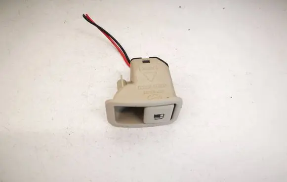Hyundai Santa Fe Fuel tank opening switch 935552b000 93555-2b000