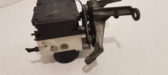 Mercedes-Benz C W204 ABS Pump A1729014100