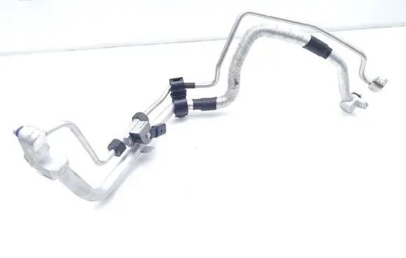 Audi A3 8Y Air conditioning (A/C) pipe/hose 8R0260696B 5Q2816738N