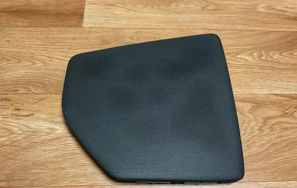 Volvo V70 Dash center speaker trim cover 3409268 3865