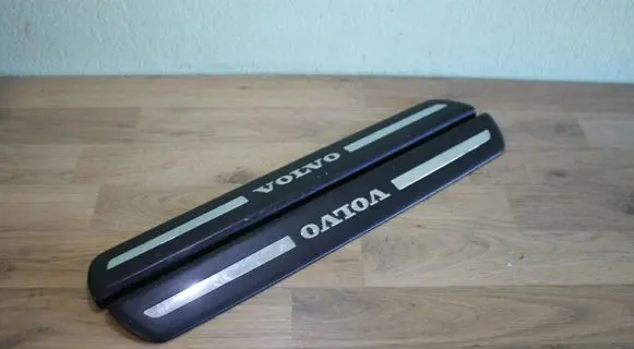 Volvo V50 Front sill trim cover 08622671 30744287