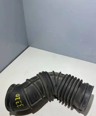 Volvo V70 Air intake hose/pipe 8649258 5002