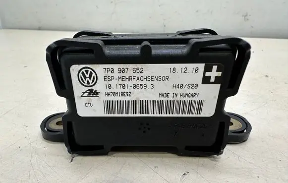 Volkswagen Touareg II ESP acceleration yaw rate sensor 7P0907652