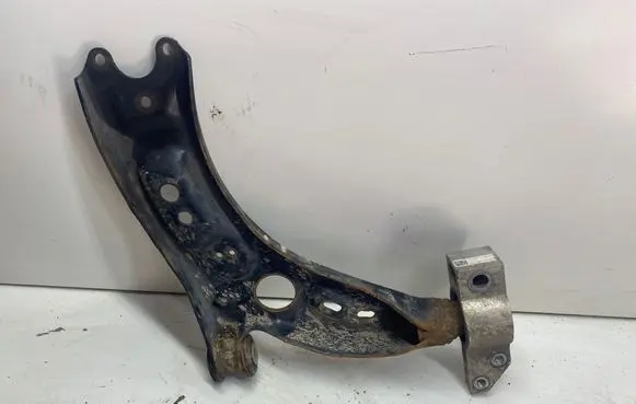 Volkswagen Touran I Front control arm 1K0407151BC E230310