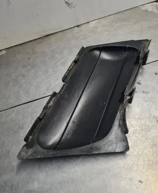 Mercedes-Benz Vito Viano W638 Fuel tank cap trim A6384760146