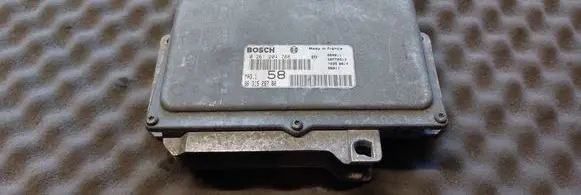Peugeot 206 Engine control unit/module 0261204788 9631528780