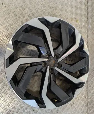 Audi e-tron R21 alloy rim 4KE601025A
