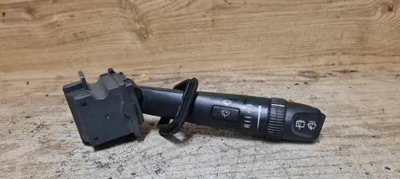 Volvo XC90 Wiper control stalk 30768101
