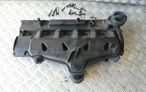 Volvo V50 Rocker cam cover 30743312 08675978