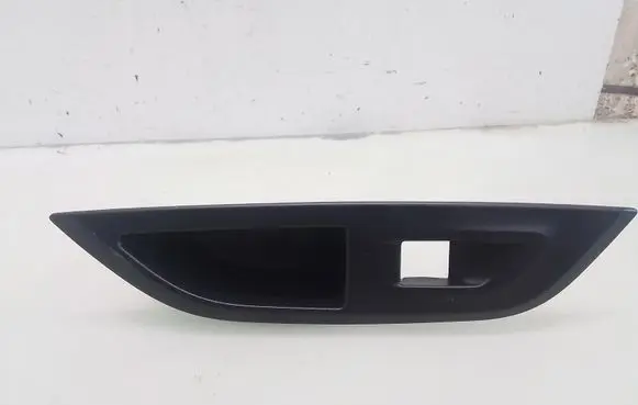 Peugeot 2008 II Rear door handle trim 
