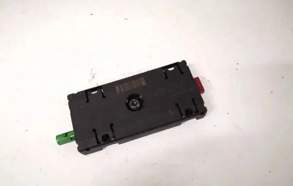 BMW X5 E70 Antenna control unit 6520693332706 65206933327
