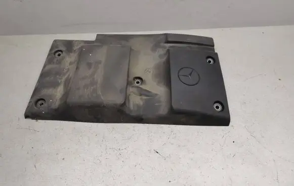 Mercedes-Benz C W202 Engine cover (trim) A6040100267