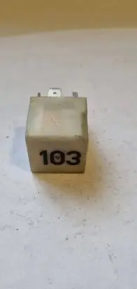 Audi A3 S3 8L Other relay 357911253 14030000 PA66GF30