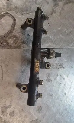 Ford Mondeo MK IV Fuel main line pipe