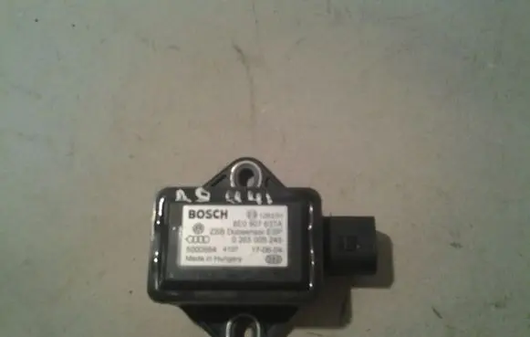 Audi A8 S8 D3 4E ESP acceleration yaw rate sensor 8E0907637A 0265005245