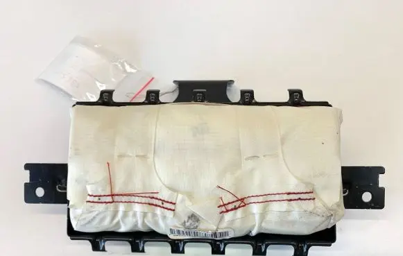 KIA Ceed Passenger airbag A284591010