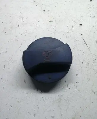Audi A4 S4 B6 8E 8H Coolant expansion tank/reservoir cap 1J0121321B