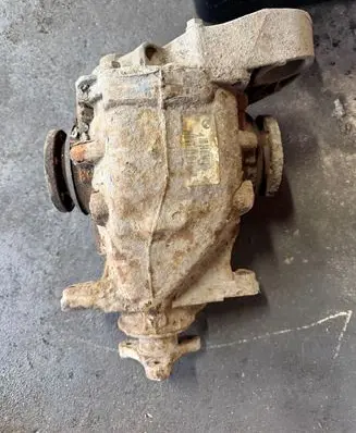BMW X1 E84 Rear differential 7592938 8910090816260006