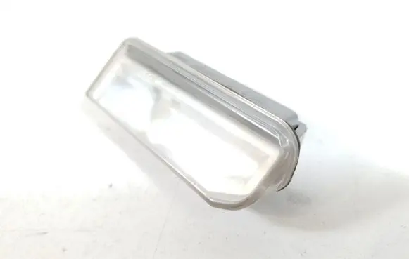 Lexus IS 220D-250-350 Number plate light 81690-53010