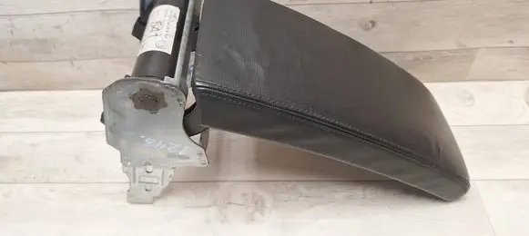 Volkswagen PASSAT B6 Armrest 3C0864207M 3C0864207