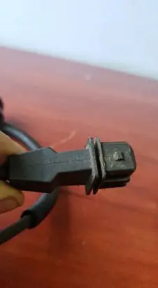 Opel Vectra B Crankshaft position sensor 103857002