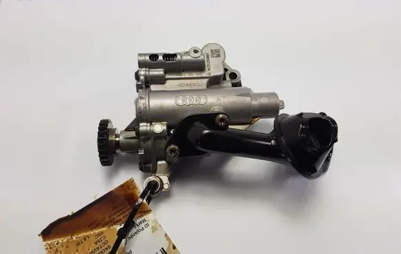 Skoda Octavia Mk3 (5E) Oil pump 06H115105